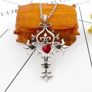 گردنبند صلیب قلب خونی